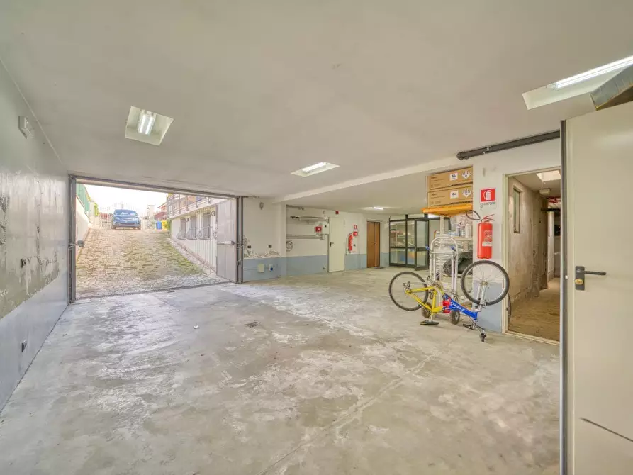 Immagine 39 di Villa in vendita  in Viale Paradiso a Rivarossa