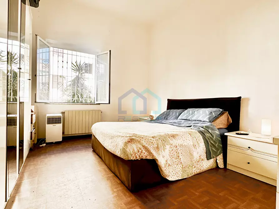 Immagine 9 di Quadrilocale in vendita  in Via Filippo Turati 11 a Savona