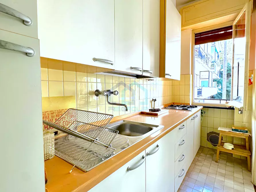 Immagine 7 di Bilocale in vendita  in Piazzale Piemonte 9 a Albissola Marina