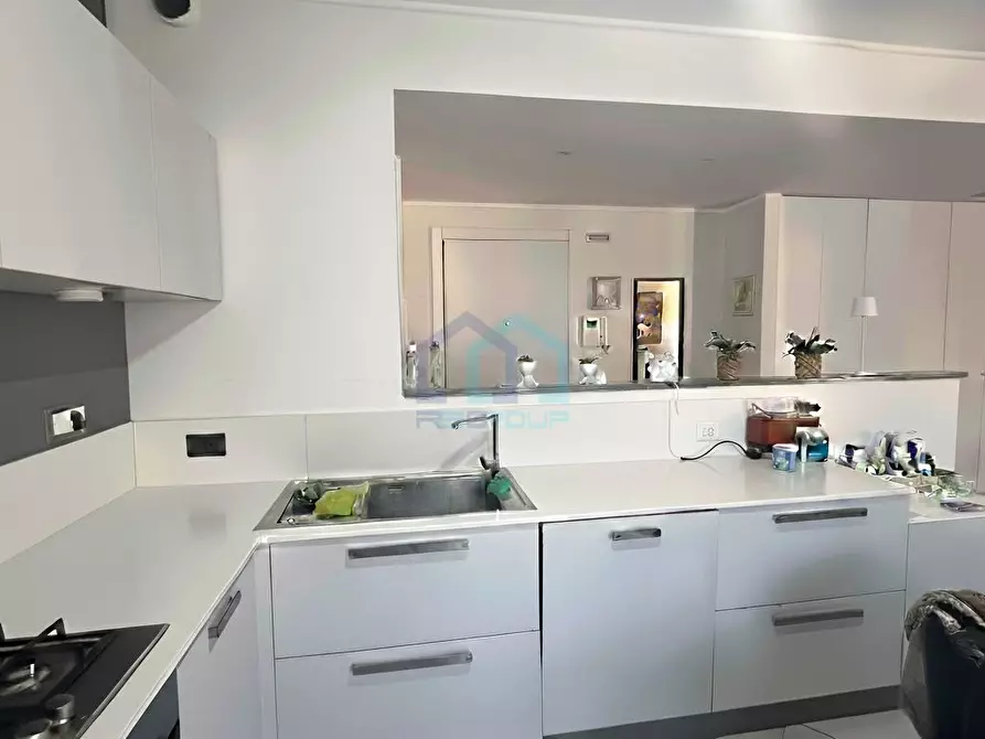 Immagine 5 di Pentalocale in vendita  in Via XXV Aprile 13 a Recco