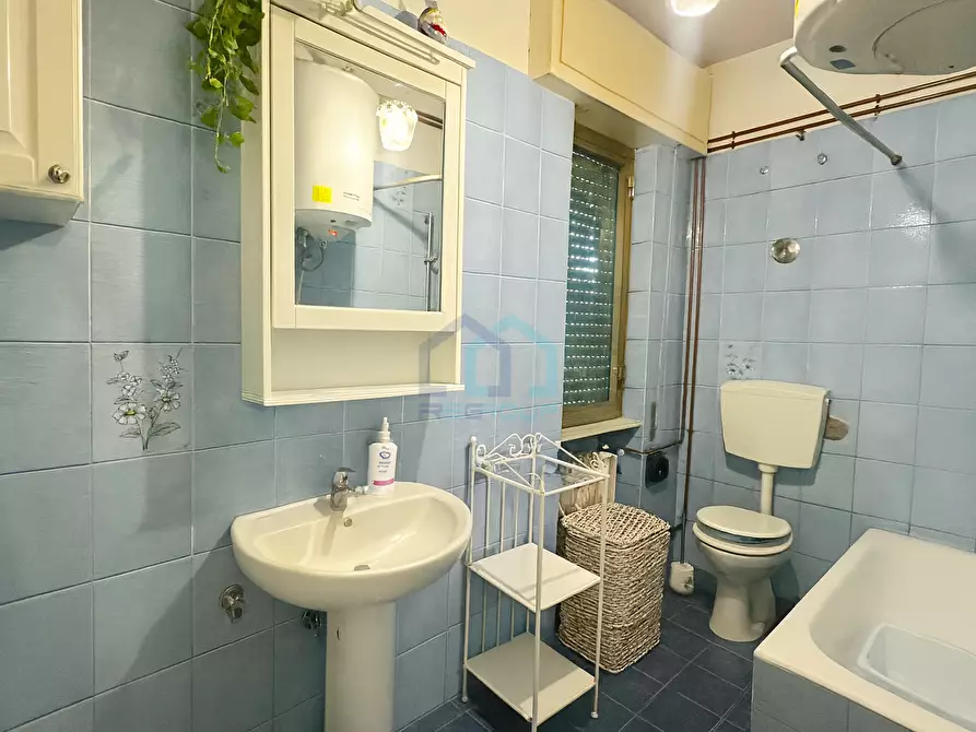 Immagine 11 di Quadrilocale in vendita  in Via Roma 53 a Mioglia