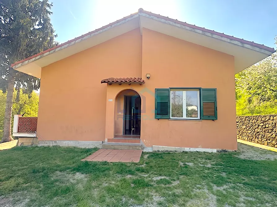 Immagine 4 di Villa in vendita  in Via Santuario 125 a Savona