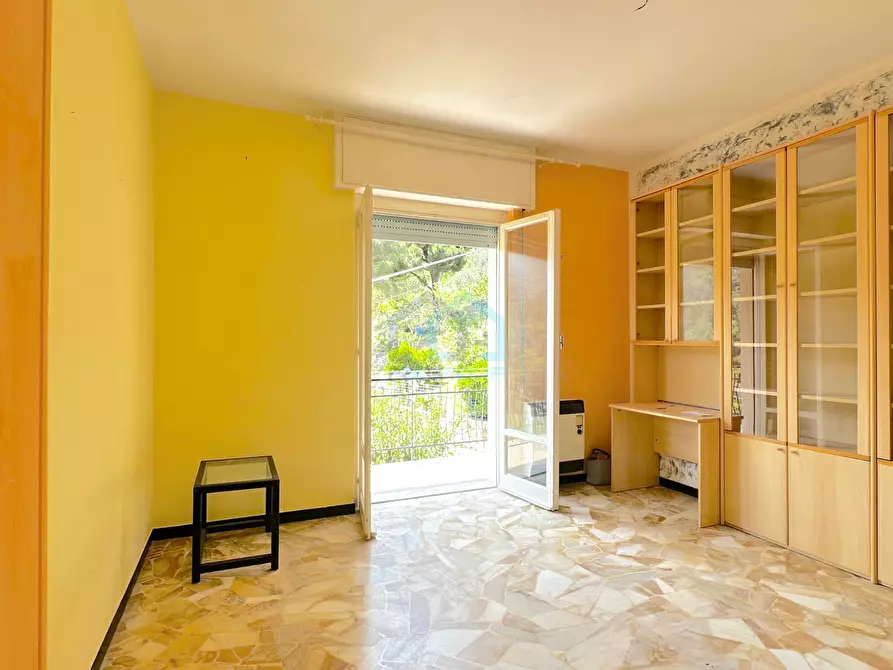 Immagine 5 di Bilocale in vendita  in Via alla Torre 36 a Spotorno