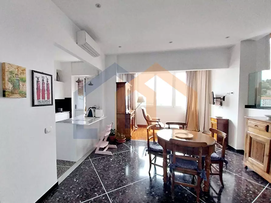 Immagine 1 di Appartamento in vendita  in via mignone a Savona