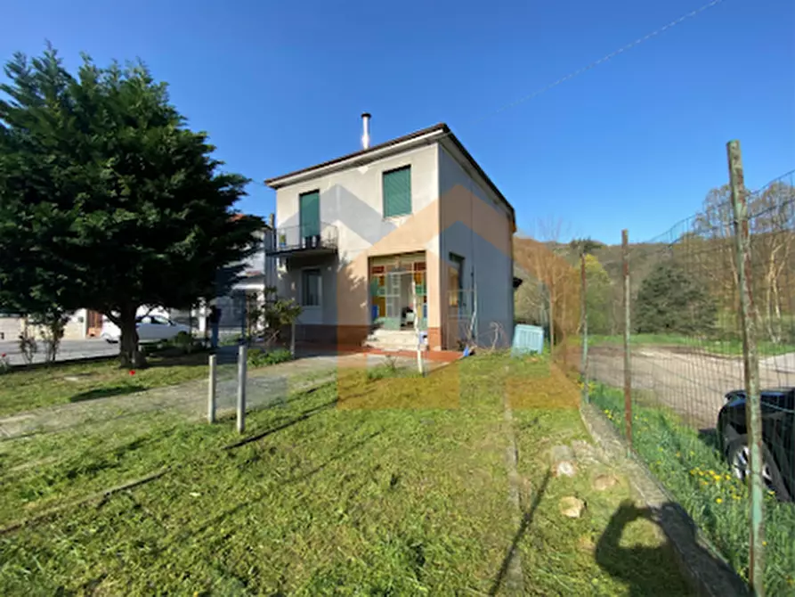 Immagine 3 di Casa indipendente in vendita  in SP439 a Saliceto