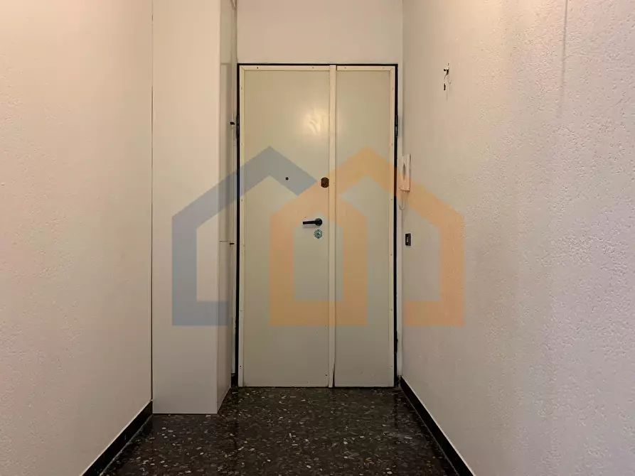 Immagine 4 di Appartamento in vendita  in Via Venezia 4 a Savona