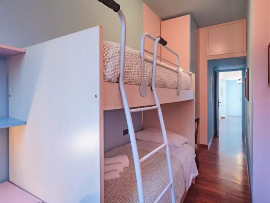 Immagine 33 di Quadrilocale in affitto  a Chiavari