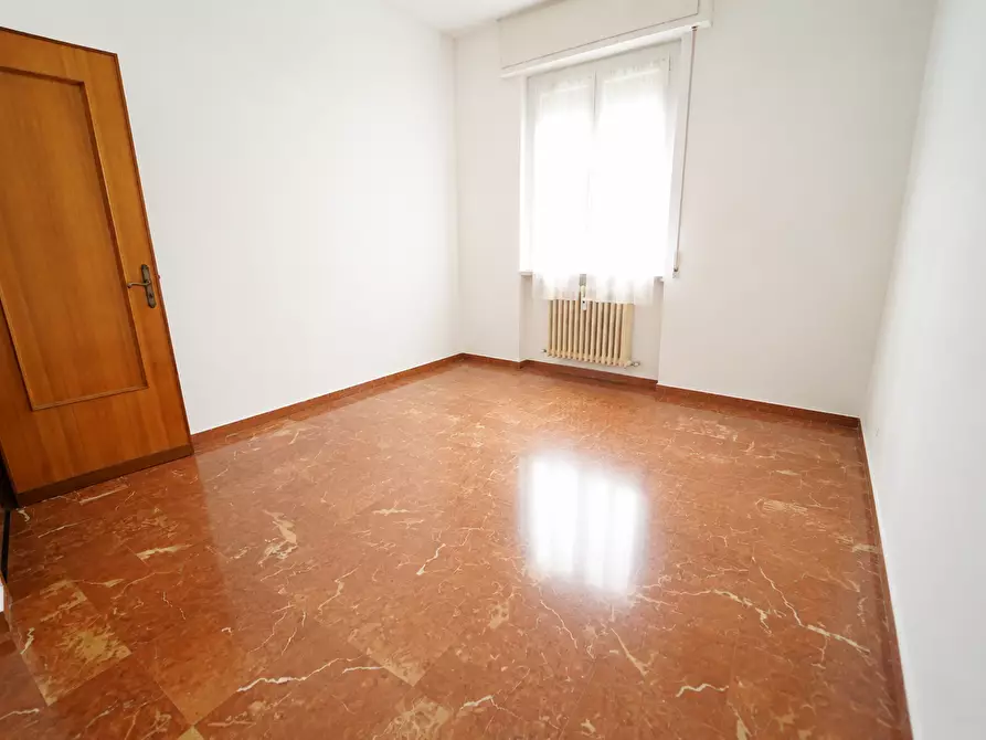 Immagine 8 di Trilocale in vendita  in Corso Cristoforo Colombo 11 a Chiavari