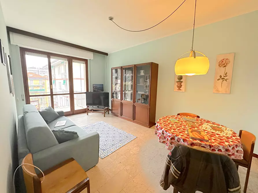 Immagine 1 di Trilocale in affitto  a Chiavari