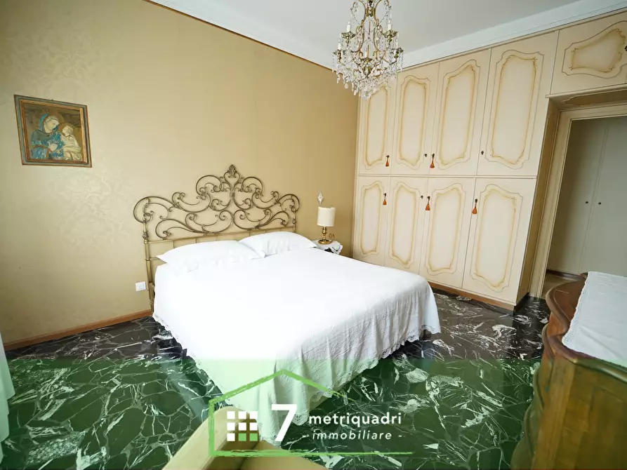 Immagine 13 di Pentalocale in affitto  a Chiavari