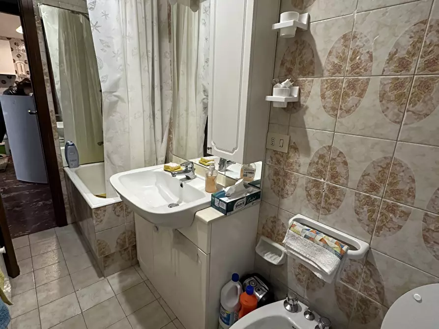 Immagine 9 di Bilocale in affitto  a Chiavari