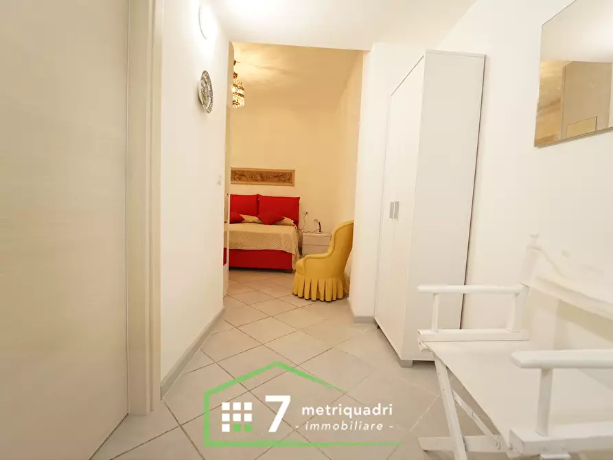 Immagine 14 di Bilocale in affitto  a Chiavari