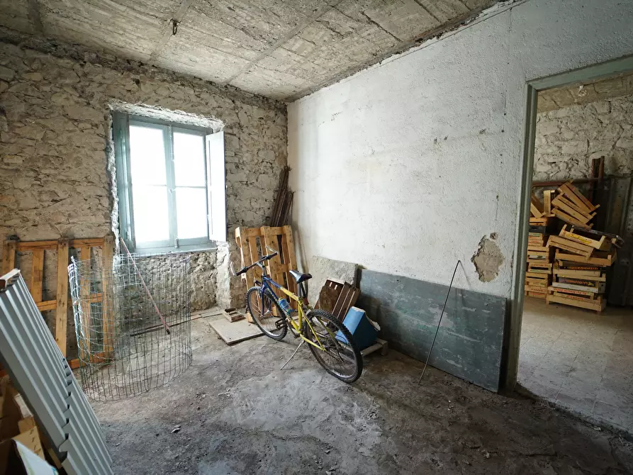 Immagine 21 di Terratetto in vendita  a Tornolo