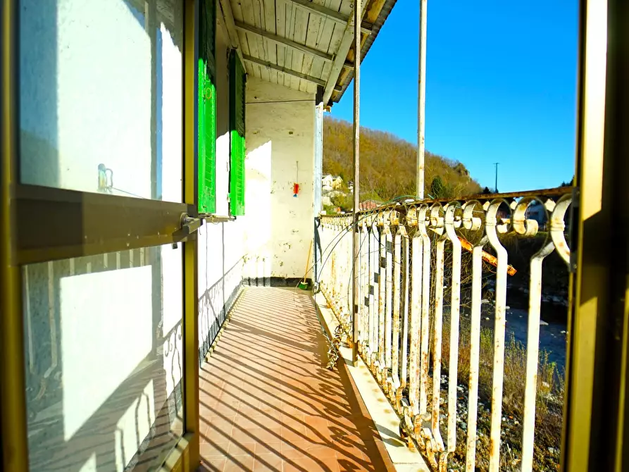 Immagine 12 di Terratetto in vendita  a Tornolo