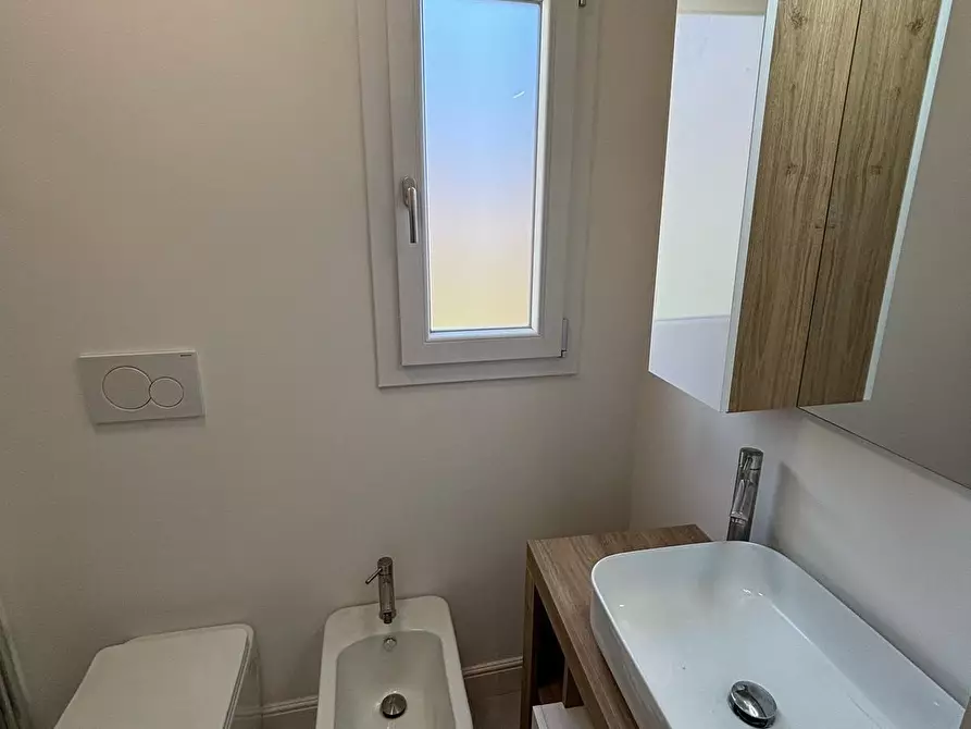 Immagine 12 di Trilocale in vendita  in Via di Mugnana a Greve In Chianti