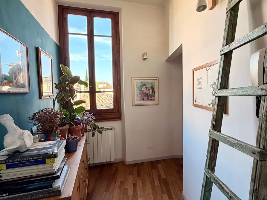 Immagine 24 di Appartamento in vendita  in Via Accursio a Firenze