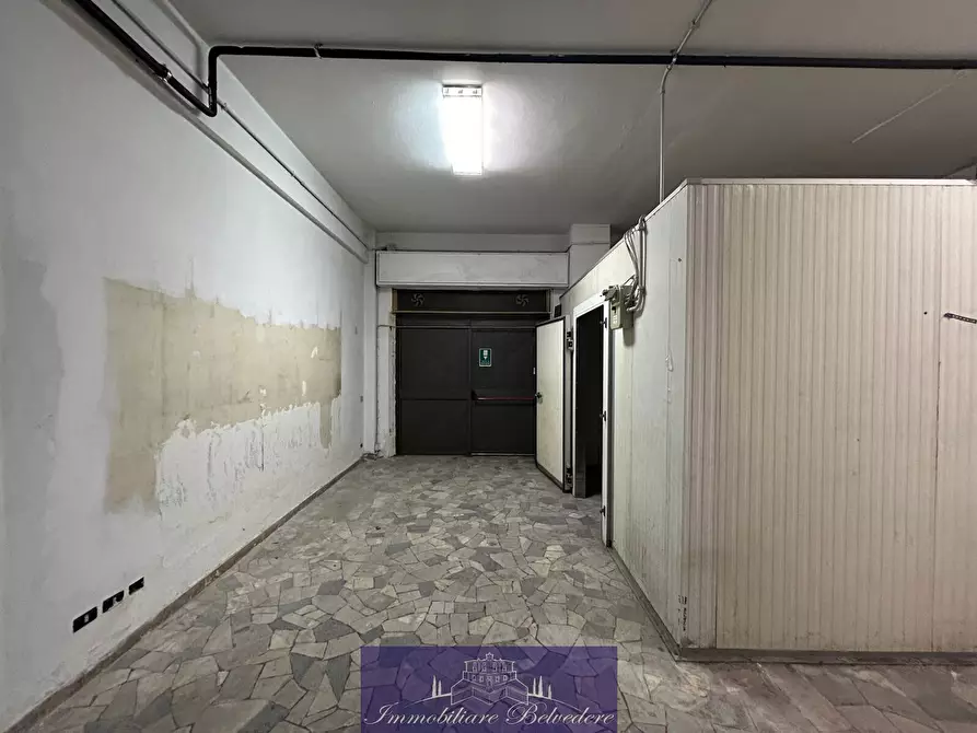 Immagine 4 di Capannone industriale in affitto  in Via Valdegola a Firenze