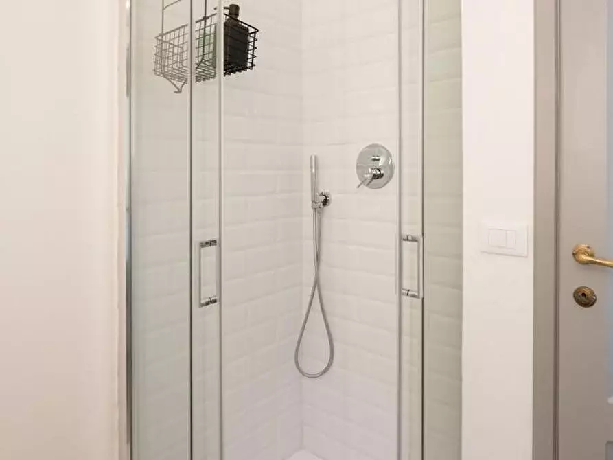 Immagine 22 di Quadrilocale in affitto  in Piazza Pier Vettori a Firenze