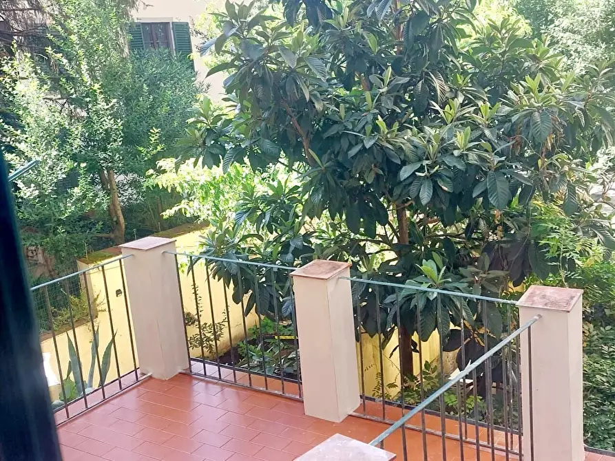 Immagine 20 di Appartamento in affitto  in Piazza Massimo D'Azeglio a Firenze