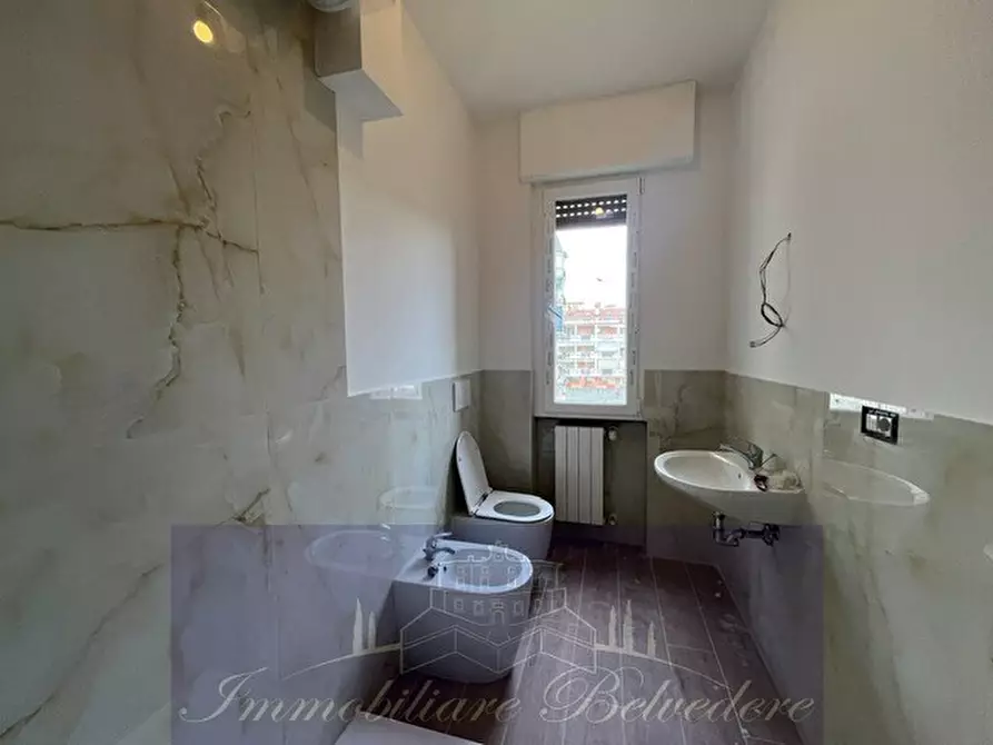 Immagine 5 di Trilocale in vendita  in Via Olivuzzo a Firenze