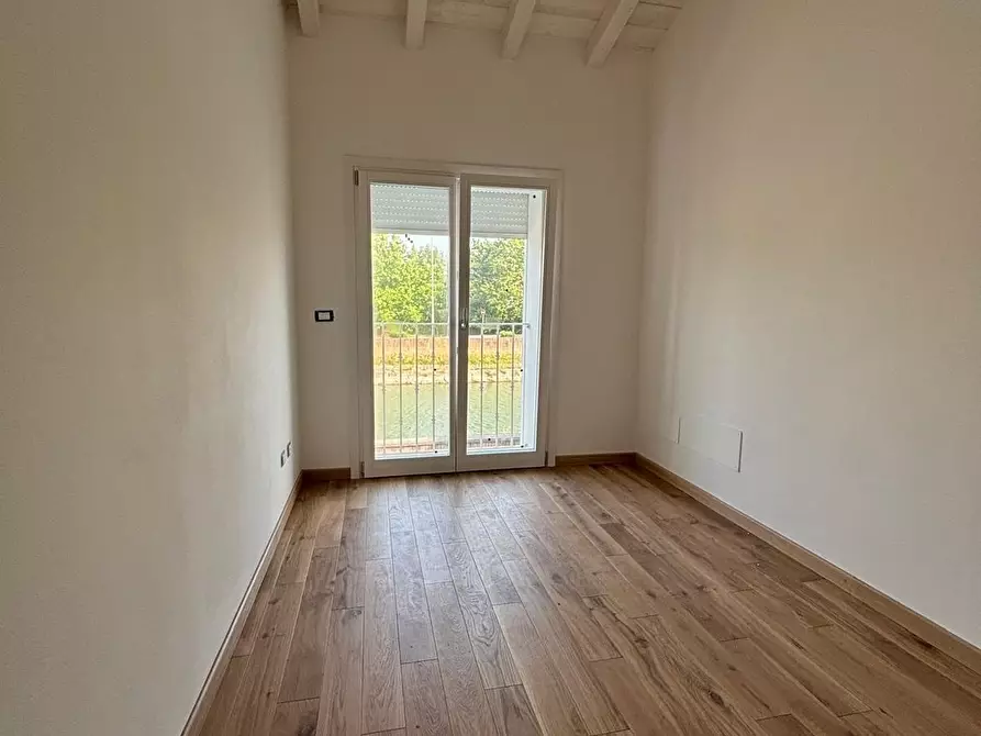 Immagine 6 di Appartamento in vendita  in Via Fossa Abate a Camaiore