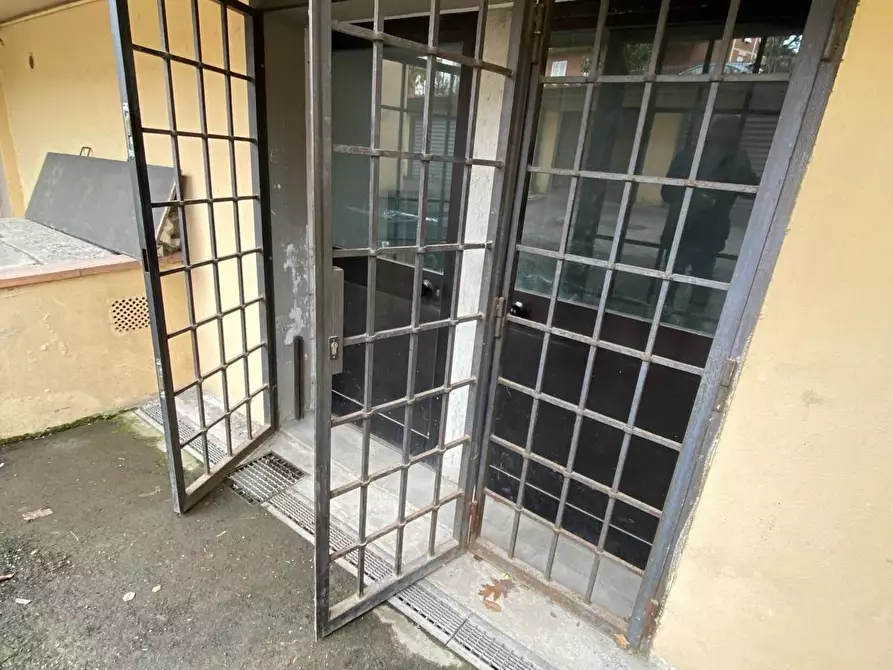 Immagine 2 di Capannone industriale in vendita  in Via Garibaldi a Bagno A Ripoli