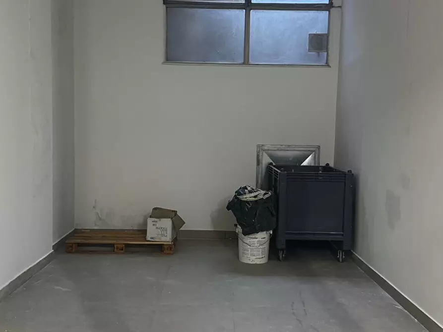 Immagine 12 di Garage in vendita  in Piazza Pietro Mascagni a Firenze