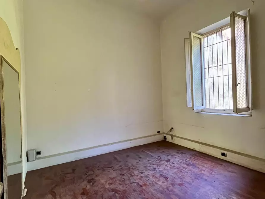 Immagine 7 di Appartamento in vendita  in Viale Milton a Firenze