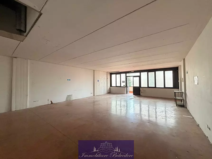 Immagine 14 di Capannone industriale in affitto  in Via Codignola a Scandicci