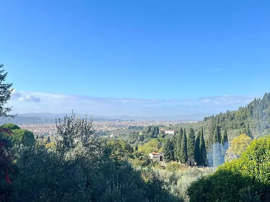 Immagine 16 di Quadrilocale in vendita  in Via Desiderio da Settignano a Firenze