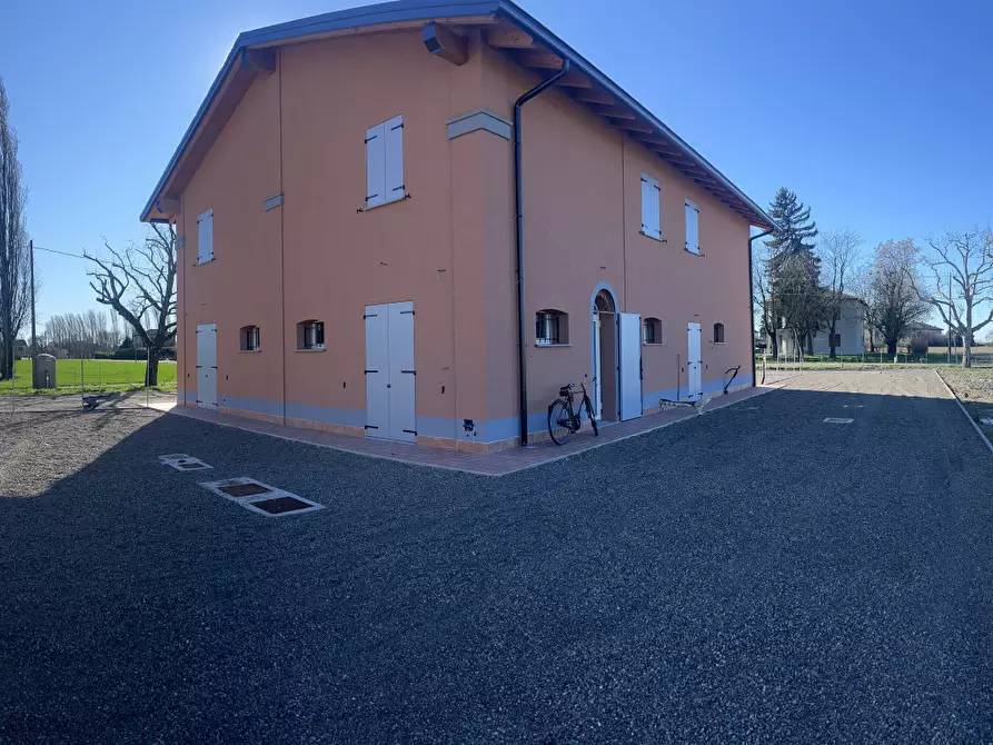 Immagine 12 di Casa bifamiliare in vendita  in Via del Papa 1580 a Crevalcore