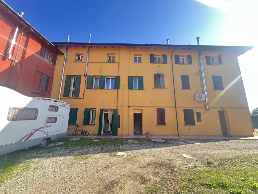 Immagine 40 di Bilocale in vendita  in Via Argini Nord 3565 a Crevalcore