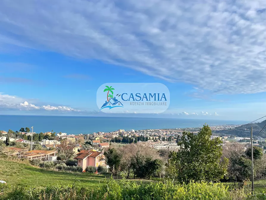 Immagine 1 di Terreno edificabile in vendita  in Strada Provinciale Cuprense 89 a Grottammare