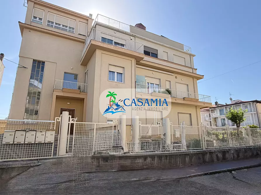 Immagine 35 di Appartamento in vendita  in Via dei Piceni a Grottammare