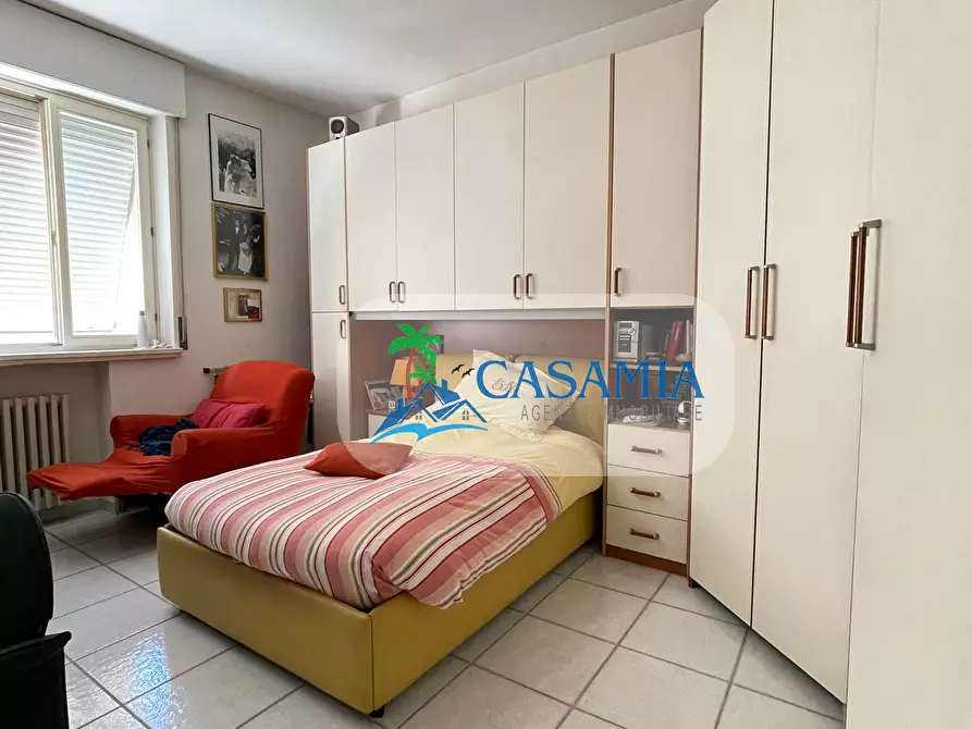 Immagine 19 di Pentalocale in vendita  in Via Montebello a San Benedetto Del Tronto