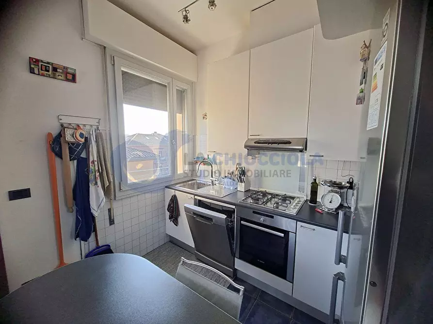 Immagine 10 di Trilocale in vendita  in Via Francesca Edera de Giovanni 16 a Bologna