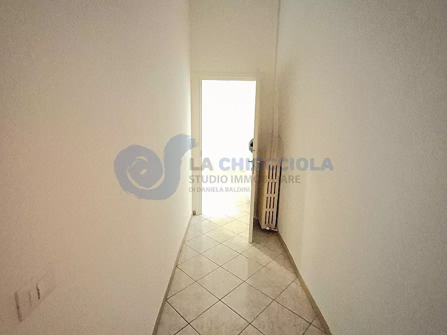 Immagine 29 di Ufficio in vendita  a Bologna