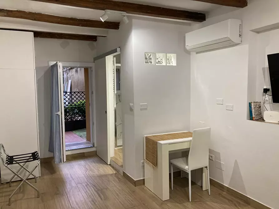 Immagine 22 di Bilocale in affitto  in Via degli Angeli a Bologna