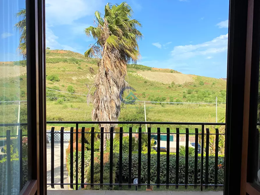 Immagine 2 di Pentalocale in vendita  a Catanzaro