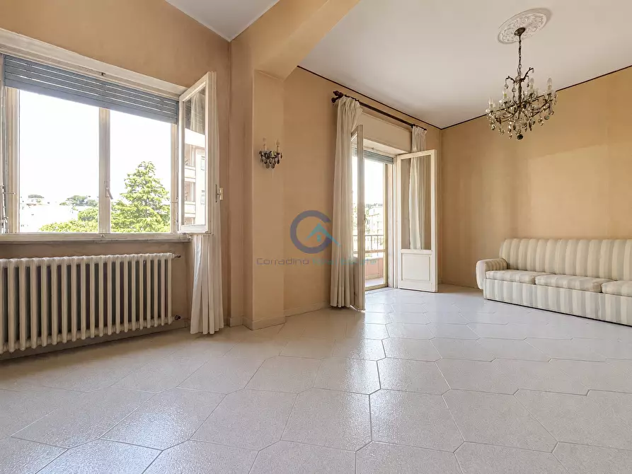 Immagine 4 di Quadrilocale in vendita  in Viale Crotone 66 a Catanzaro