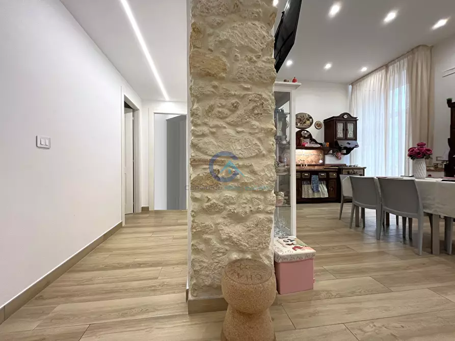 Immagine 17 di Quadrilocale in vendita  in Corso Giuseppe Mazzini 235 a Catanzaro