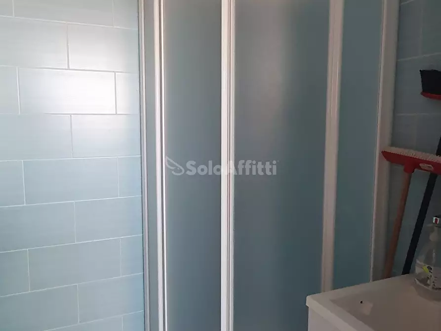 Immagine 14 di Stanza singola in affitto  a Catanzaro