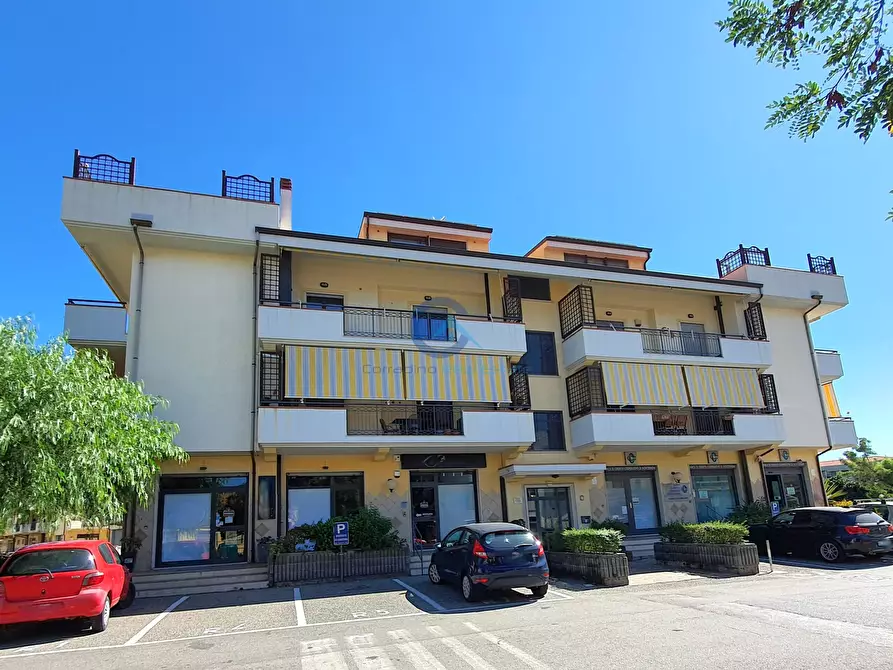 Immagine 1 di Trilocale in vendita  a Squillace