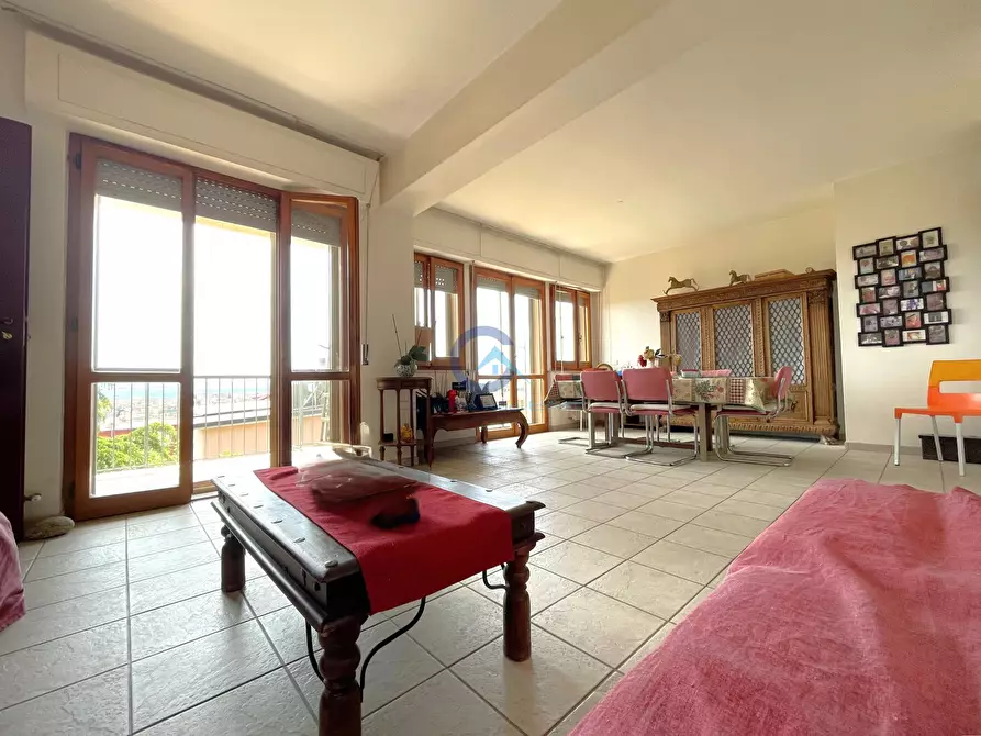 Immagine 1 di Quadrilocale in vendita  in Via Regina Madre 42 a Catanzaro