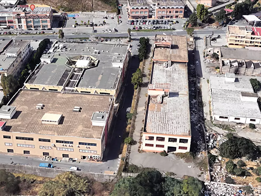 Immagine 5 di Palazzo in vendita  in Viale Lucrezia della Valle 56 a Catanzaro