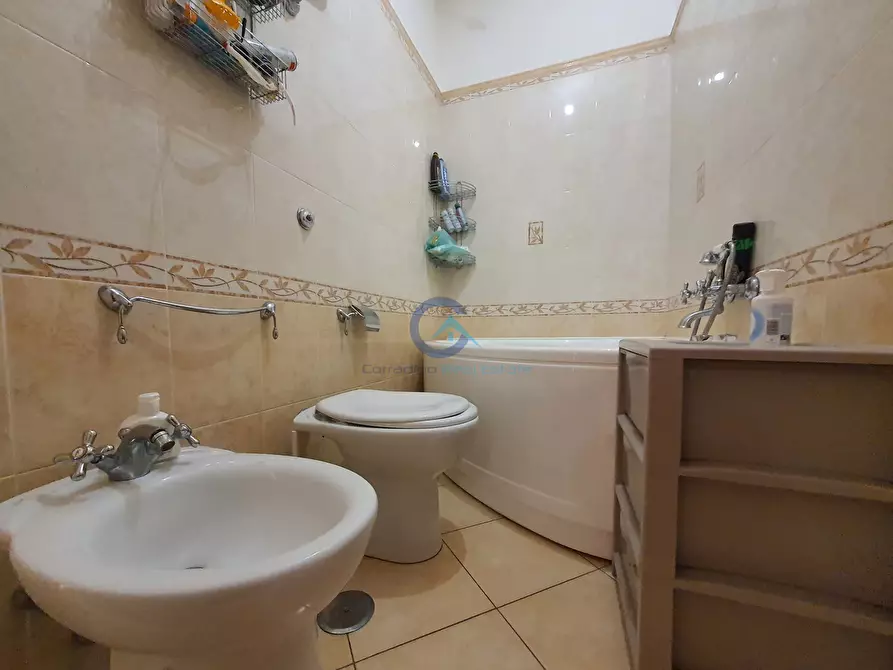 Immagine 12 di Trilocale in affitto  a Catanzaro