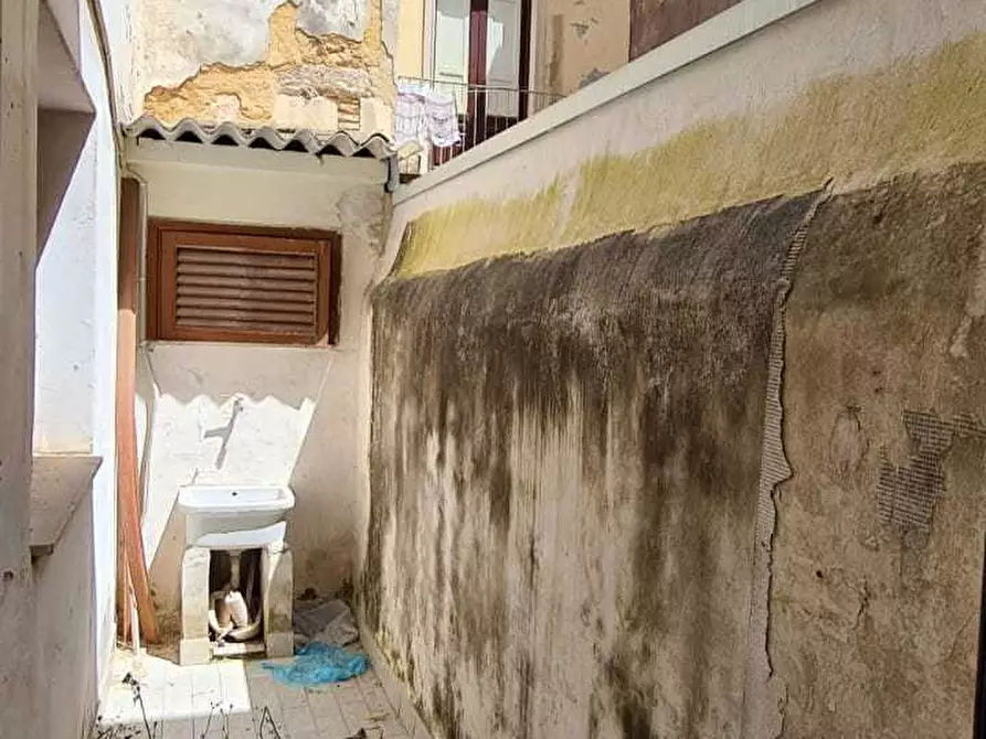 Immagine 4 di Casa indipendente in vendita  in Via IV Novembre a Floridia