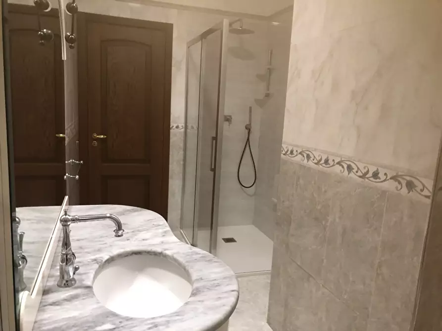 Immagine 8 di Trilocale in affitto  in Via Pitia a Siracusa