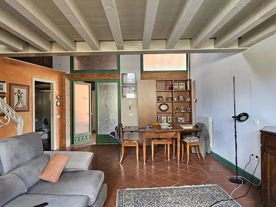 Immagine 7 di Bilocale in vendita  in Via IV Novembre a Borgosatollo