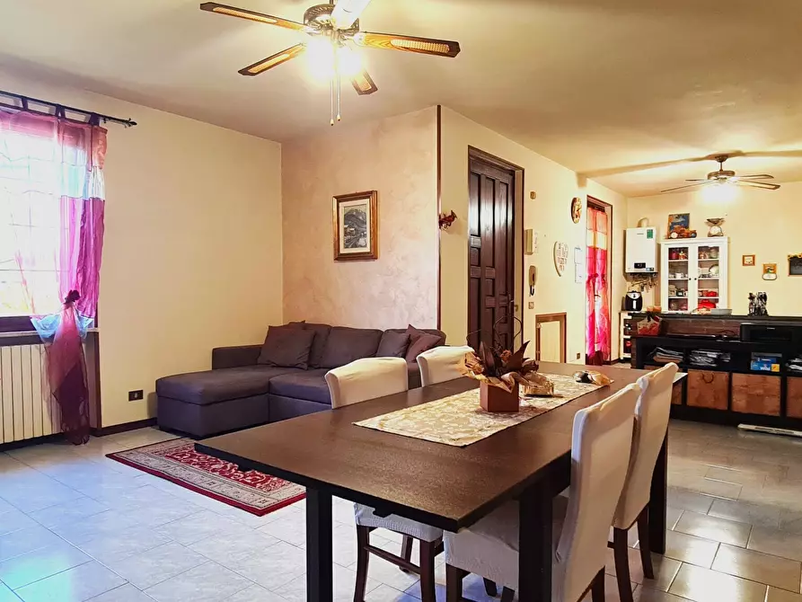 Immagine 16 di Villa in vendita  in Via GUGLIELMO  MARCONI a Borgosatollo